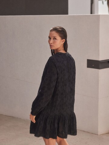 Next Kleid in Schwarz