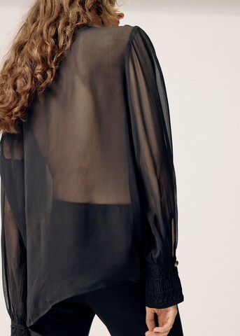 MANGO - Blusa 'CAYENNE' en negro