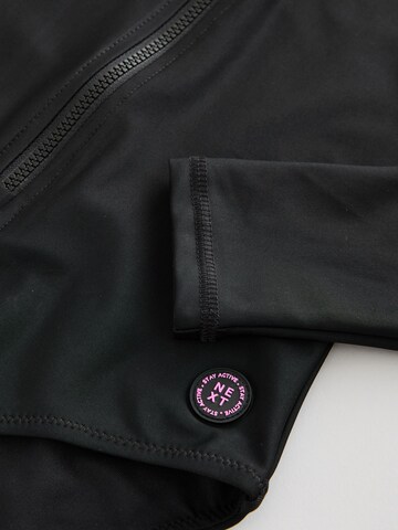 Next Plavky – černá