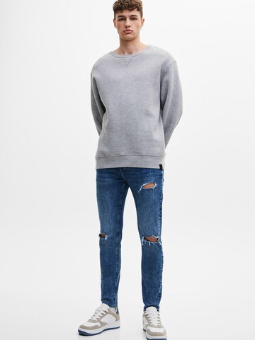 Pull&Bear Skinny Jeans in Blue: front