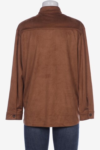 s.Oliver Blouse & Tunic in M in Brown