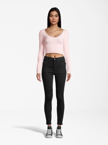 AÉROPOSTALE Skinny Jeans in Black