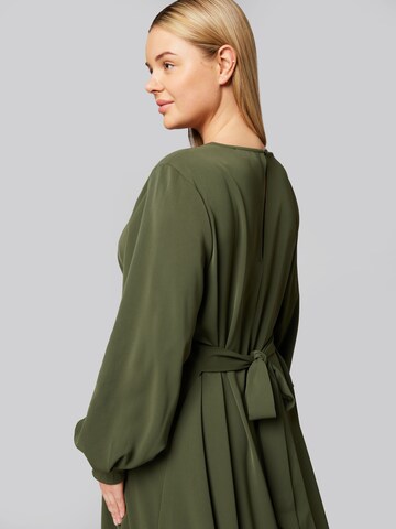 Guido Maria Kretschmer Curvy - Vestido en verde