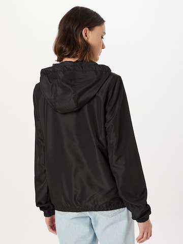 Urban Classics Jacke in Schwarz