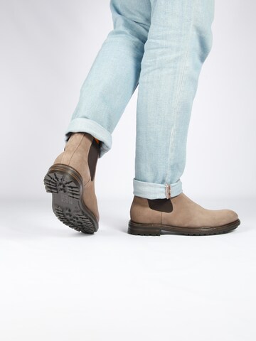 Boots chelsea 'Greg UG23' di BLACKSTONE in marrone