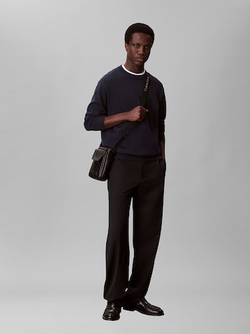 Calvin Klein Crossbody Bag in Black
