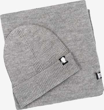 Real Guys Beanie in Grey: front