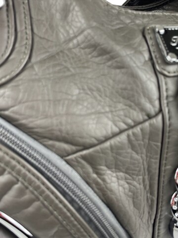 Kumixi Handtasche in Grau