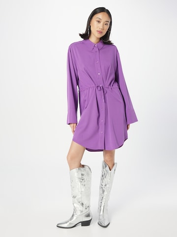 Robe-chemise 'Benina' mbym en violet : devant
