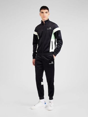 Sergio Tacchini Joggingpak in Zwart: voorkant