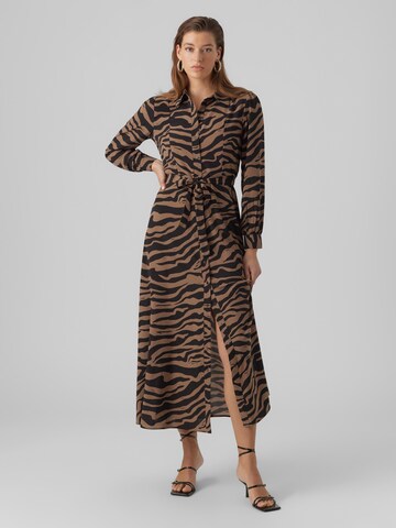 VERO MODA Shirt dress 'SHILAH NAJA' in Brown