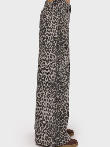 IT'S BASIC Wide Leg Jeans 'LEOPARD PALAZZO MID RISE JEANS'‌‌‌‌‌ in Braun