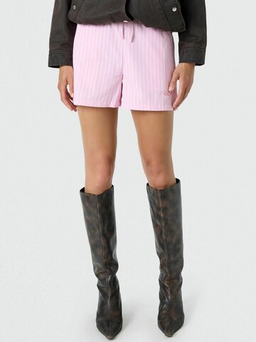 Résumé Regular Housut ' MilleaRS ' värissä vaaleanpunainen: etupuoli