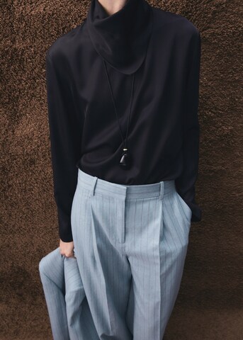 MANGO Loose fit Pleat-Front Pants 'Pedro' in Blue