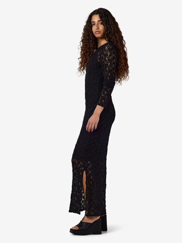 Robe 'NMMIRIAM' Noisy may en noir