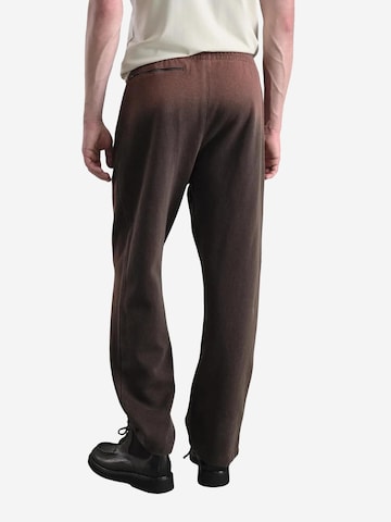 Regular Pantalon Giesto en marron