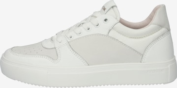 BLACKSTONE Platform trainers 'CASSIA' in White: front