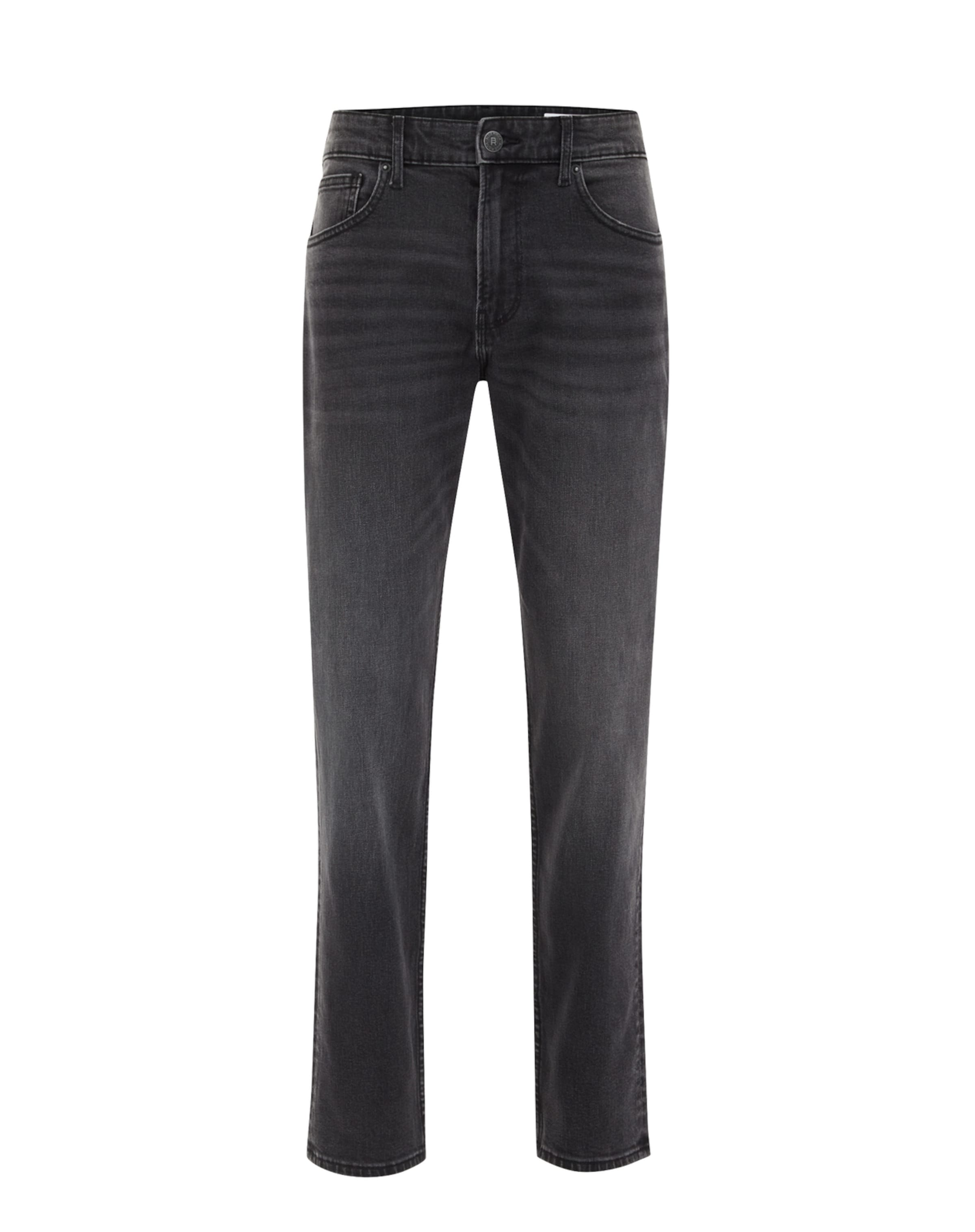 WE Fashion Slim fit Jeans in Black: front