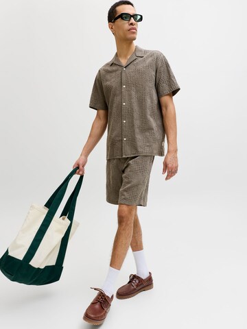 JACK & JONES Loose fit Trousers in Green