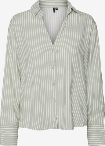 VERO MODA Blouse 'MYMILO' in Green: front