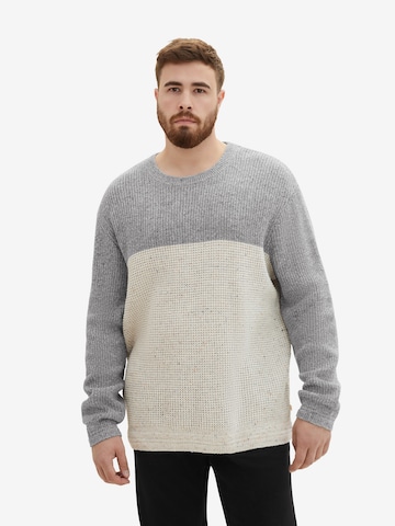 Pullover di TOM TAILOR Men + in grigio: frontale