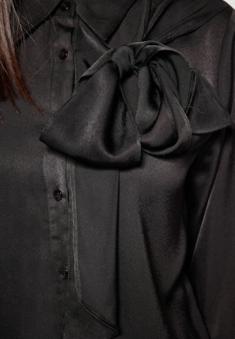 usha BLACK LABEL Blouse in Black