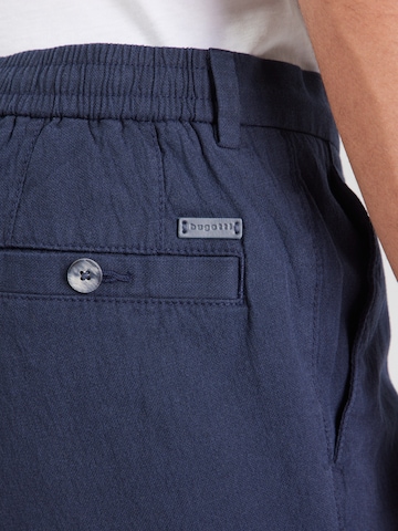 Regular Pantalon à pince bugatti en bleu