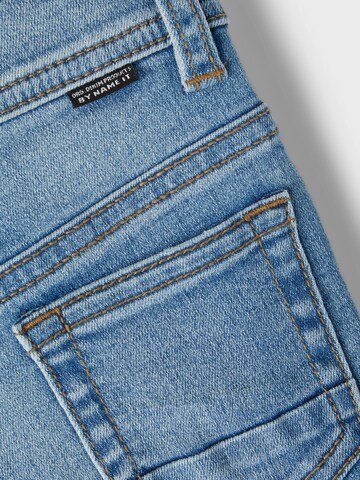 Coupe slim Jean 'Silas' NAME IT en bleu