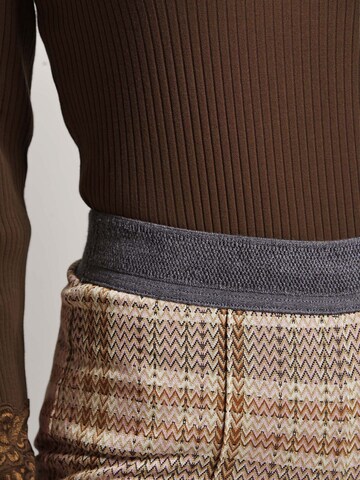 Regular Pantalon MADELEINE en beige