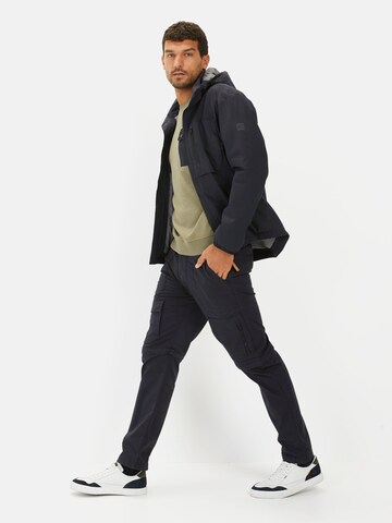 CAMEL ACTIVE Lässiges Sweatshirt mit Kontrasttasche in Grün