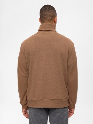 Pull-over Antioch en marron