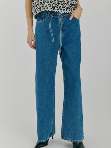 NORR Regular Jeans 'Hannali' in Blau: Vorderseite