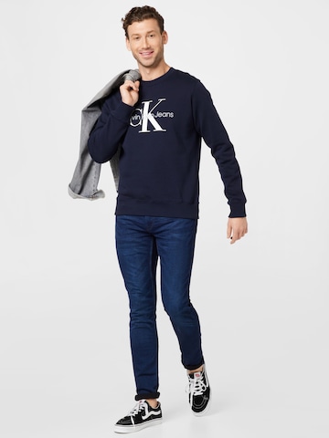 Calvin Klein Jeans Sweatshirt in Blauw