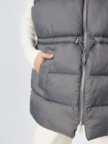 Gilet 'Stella' modström en gris