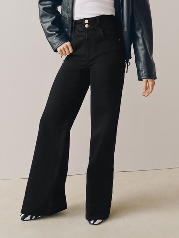 Next Wide Leg Jeans in Blau: Vorderseite
