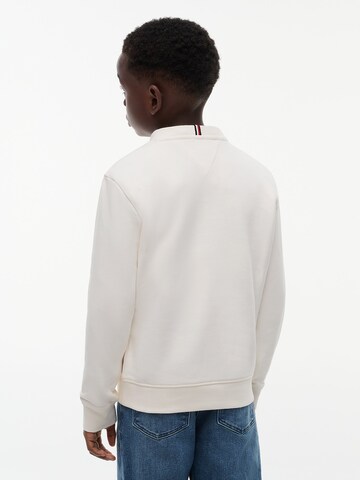 TOMMY HILFIGER Sweatshirt 'Essential' in Weiß