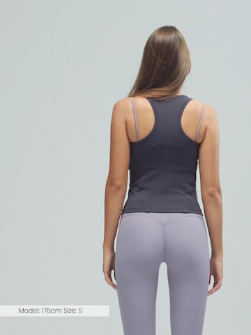 DRILLS Apparel Sports Top 'ACTIVE' in Grey