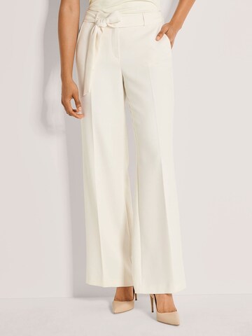 MADELEINE Wide leg Trousers in White