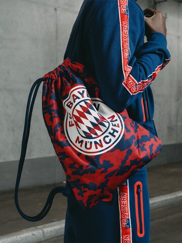 FC BAYERN MÜNCHEN Sports Bag 'FC Bayern München' in Blue