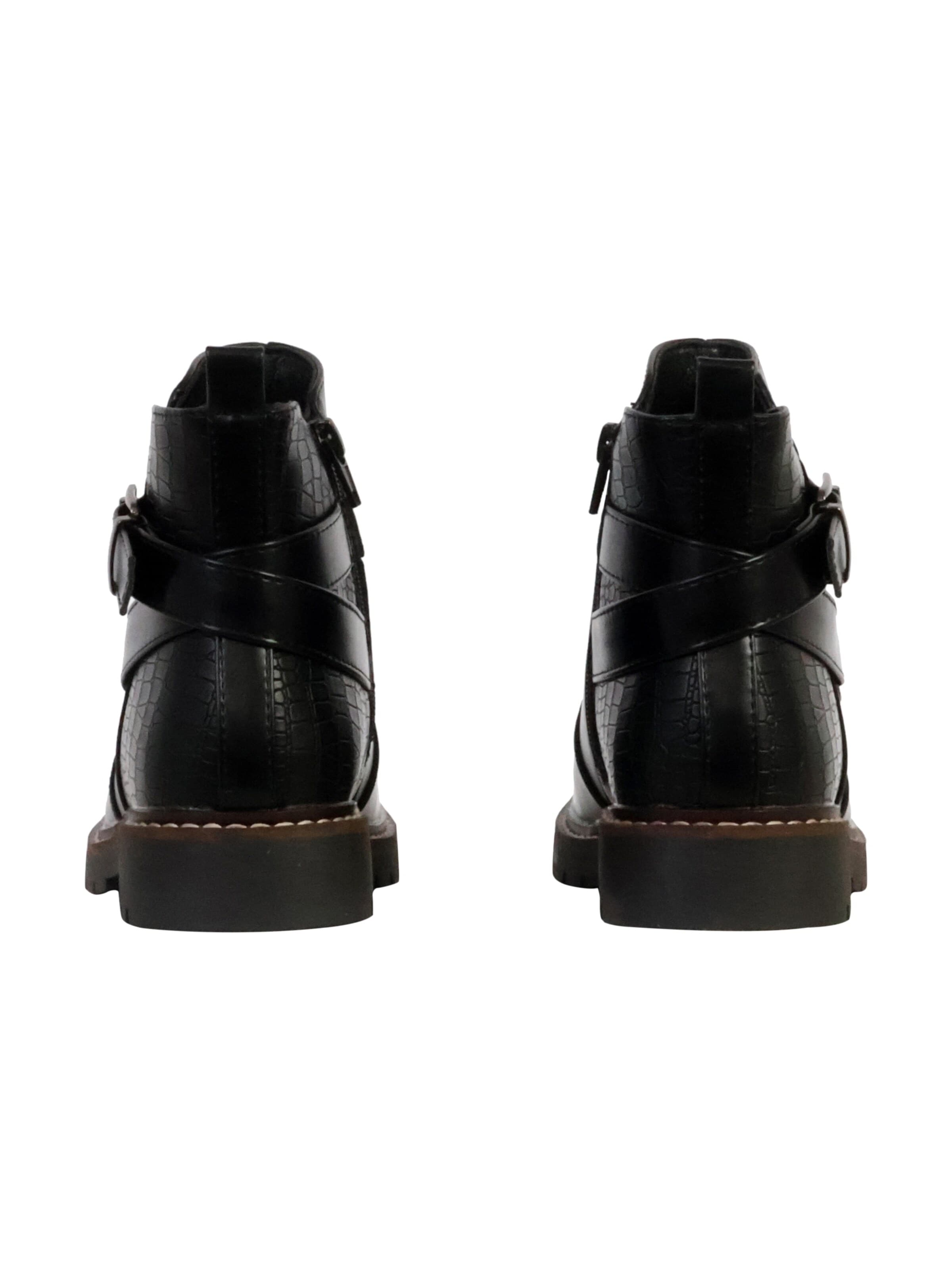 Bottines The Divine Factory en noir
