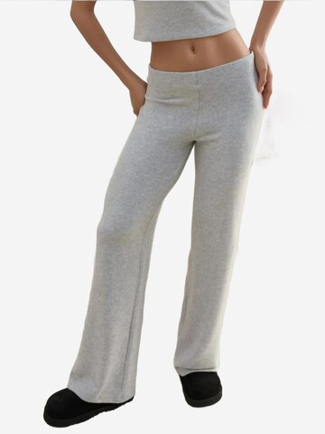 Wide Leg Pantalon Hiccup en gris : devant