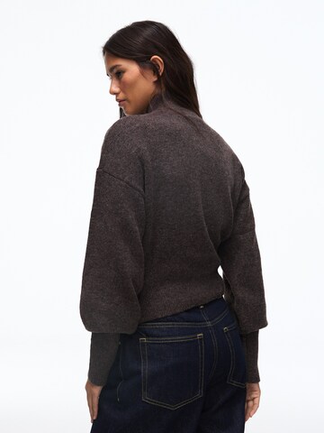 Cardigan Bershka en marron : derrière