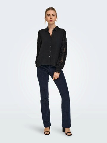 ONLY - Blusa 'ONLMETTE' en negro