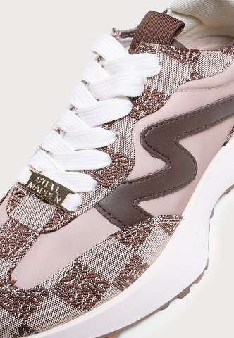 STEVE MADDEN - Sapatilhas baixas 'Campo' em castanho