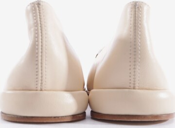 Chloé Flats & Loafers in 37 in White