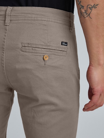 BLEND - Slimfit Calças chino 'Natan' em cinzento