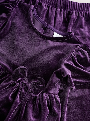 Set Next en violet