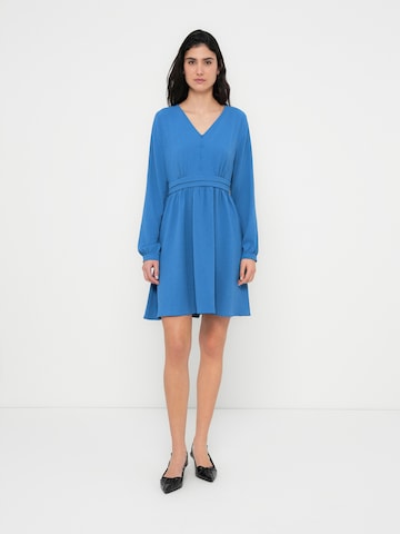 Robe 'VIRELLA' VILA en bleu : devant