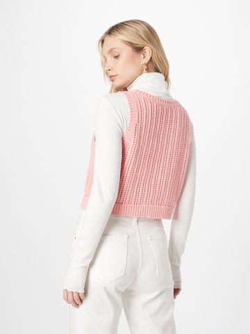 rožinė LEVI'S ® Megzta palaidinė be rankovių 'Baby Blue Sweater Vest'