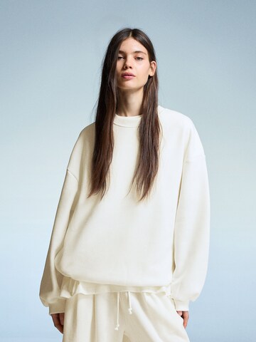 Bershka Majica | bela barva: sprednja stran